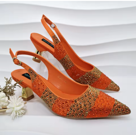 Escarpins Pointus en Satin & Élégante, Design Italien - LYXIUS