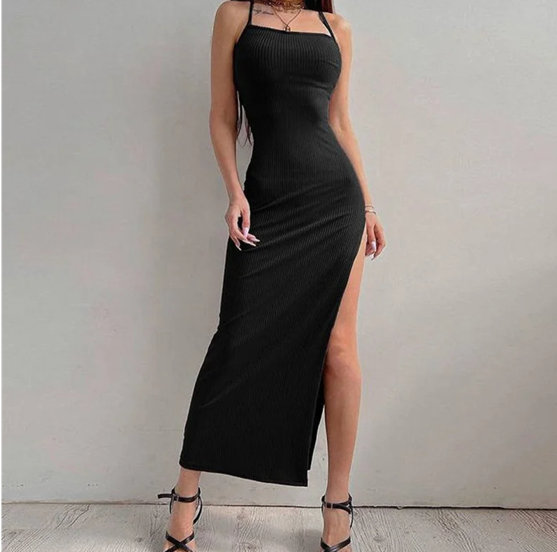 Robe longue noire moulante fendue - LYXIUS